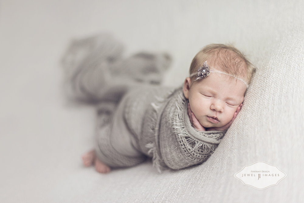 Rainy_Model_Newborn_322