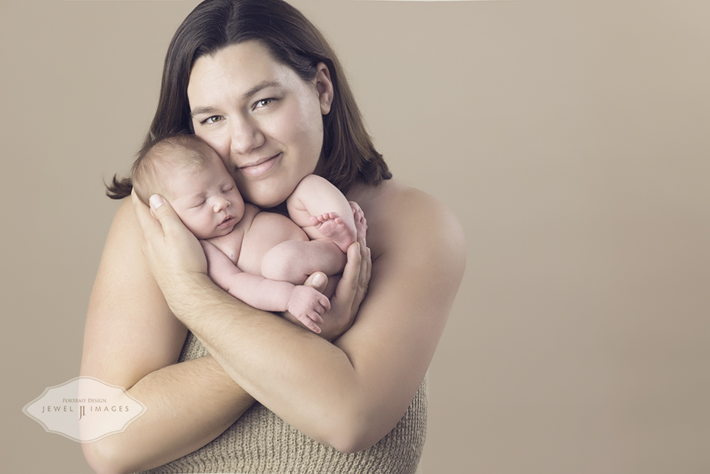 Rainy_Model_Newborn_345
