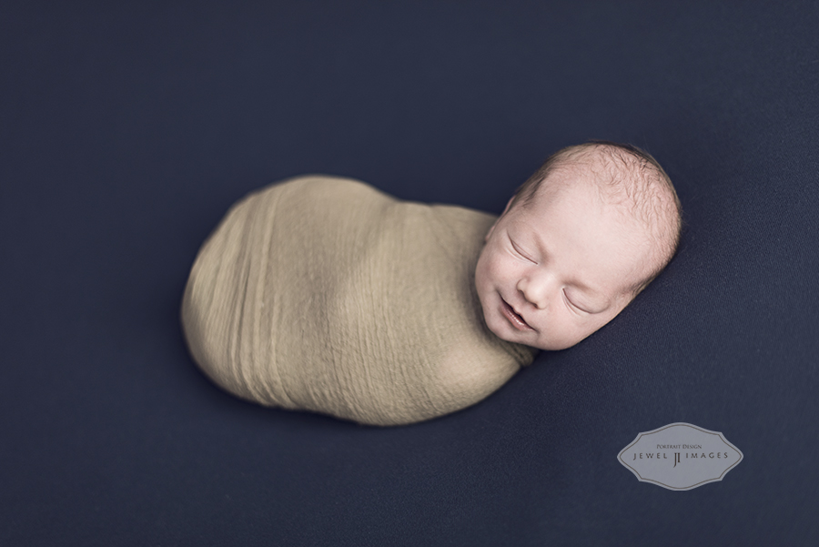 A sweet smirk! | Jewel Images Bend, Oregon Newborn Photographer www.jewel-images.com #newborn #photography #newbornphotographer #jewelimages