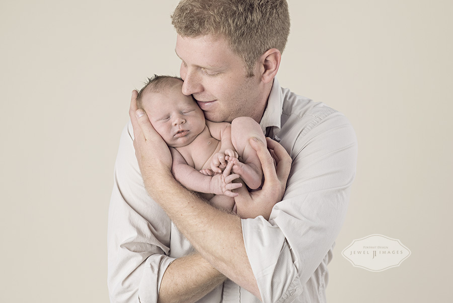 Daddy's girl, always Jewel Images Bend, Oregon Newborn Photographer www.jewel-images.com #newborn #photography #newbornphotographer #jewelimages
