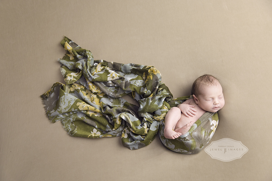 Beautiful baby | Jewel Images Bend, Oregon Newborn Photographer www.jewel-images.com #newborn #photography #newbornphotographer #jewelimages