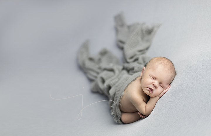 Newborn baby Jewel Images Julia Kelleher Bend, Oregon